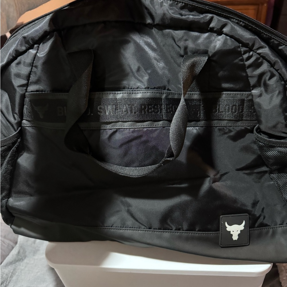 Under armour black duffel